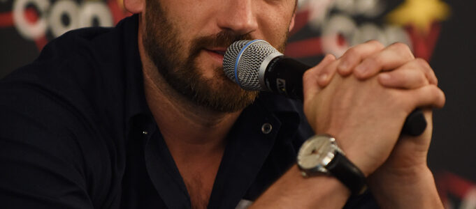 Colin Donnell - Panel Super Heroes Con 2 - photo : Roster Con / Youbecom