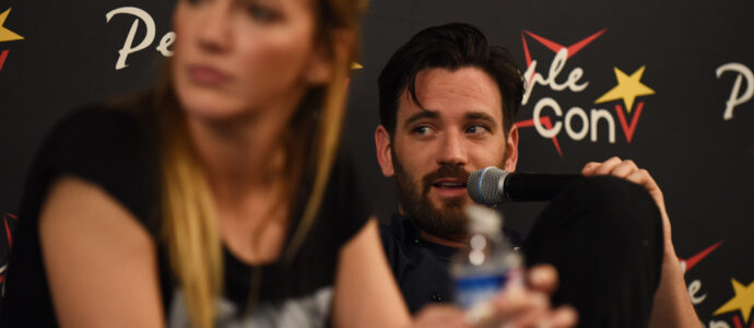 Katie Cassidy et Colin Donnell - Panel Super Heroes Con 2 - photo : Roster Con / Youbecom