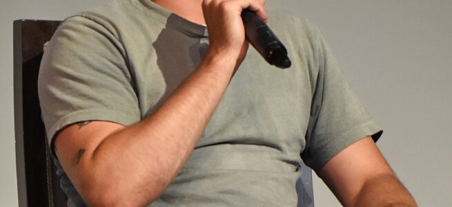 The Full Moon Is Coming Back Again - Max Carver - Photo : Rostercon.com / Youbecom.fr