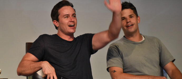 The Full Moon Is Coming Back Again - Ryan Kelley & Max Carver - Photo : Rostercon.com / Youbecom.fr