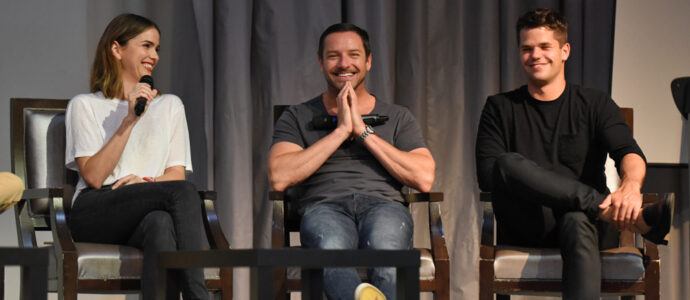 The Full Moon Is Coming Back Again - Shelley Hennig, Ian Bohen & Max Carver - Photo : Rostercon.com / Youbecom.fr