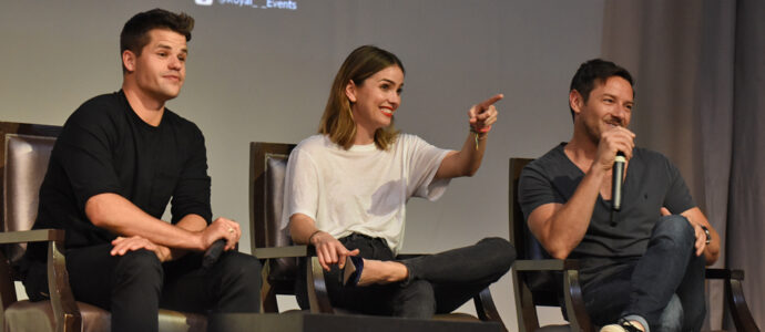 The Full Moon Is Coming Back Again - Max Carver, Shelley Hennig et Ian Bohen - Photo : rostercon/youbecom