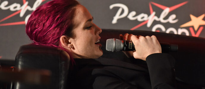 Q&A Caity Lotz - Super Heroes Con 3 - People Convention