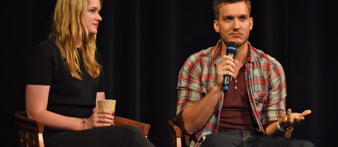 Panel Elizabeth Lail & Scott Michael Foster - Fairy Tales 3 - Once Upon A Time