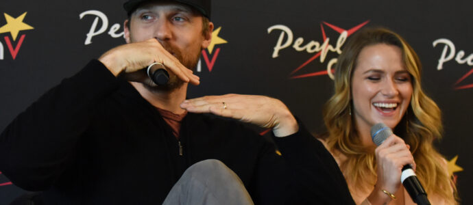 Teddy Sears & Shantel VanSanten - The Flash Convention