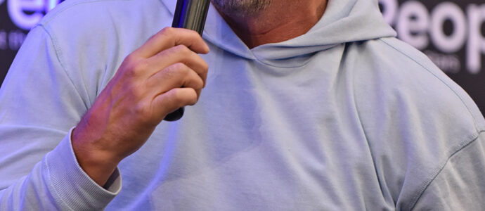 Paul Johansson – One Tree Hill – Back To The Rivercourt