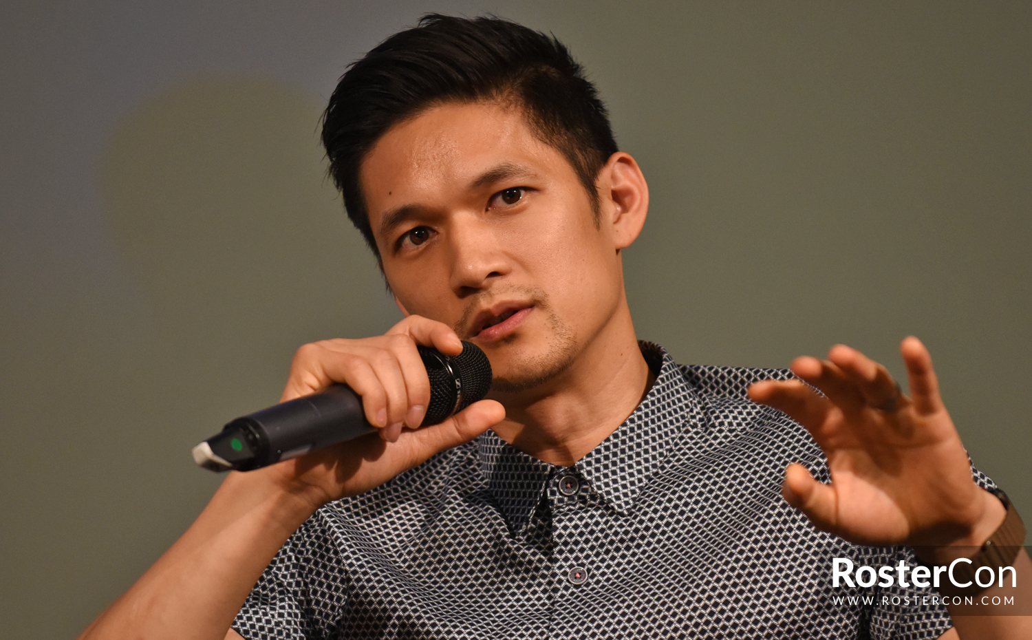 Harry Shum Jr is going to The Hunters of Shadow.be convention