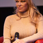 Pamela Anderson &ndash; Paris Manga & Sci-Fi Show 25