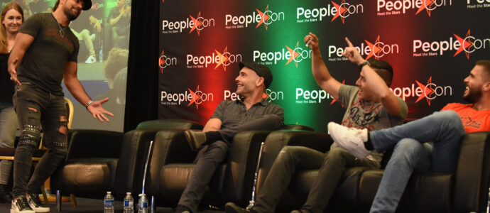 Panel Arrow & The Flash &ndash; Super Heroes Con 4
