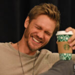 Q&A Scott Brothers – James Lafferty & Chad Michael Murray – 1, 2, 3 Ravens – One Tree Hill