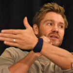 Q&A Scott Brothers – James Lafferty & Chad Michael Murray – 1, 2, 3 Ravens – One Tree Hill