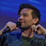 Q&A Torrance Coombs – Long May She Reign Convention