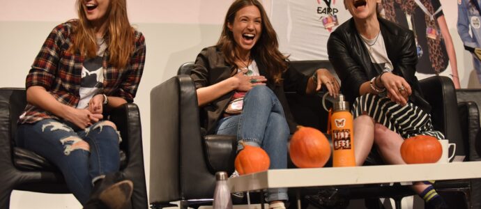 Panel Wynonna Earp - Melanie Scrofano, Dominique Provost-Chalkley & Katherine Barrell - For The Love of Fandoms