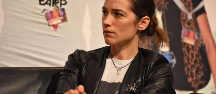 Panel Wynonna Earp - Melanie Scrofano, Dominique Provost-Chalkley & Katherine Barrell - For The Love of Fandoms