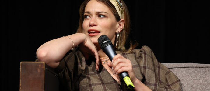 Bethany Joy Lenz - One Tree Hill (Les Fr&egrave;res Scott) - 1, 2, 3 Ravens! 2