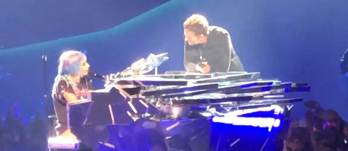 [Video] Lady Gaga joined by Bradley Cooper on stage in Las Vegas