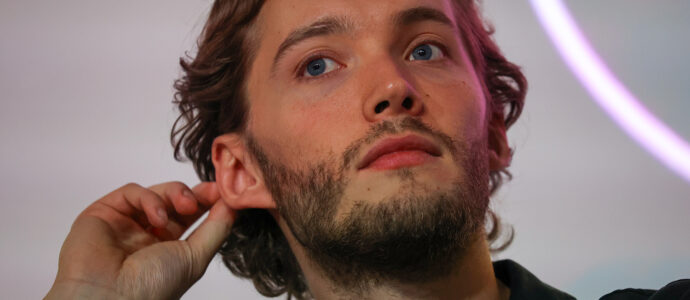 Toby Regbo - Reign - Long May She Reign 2