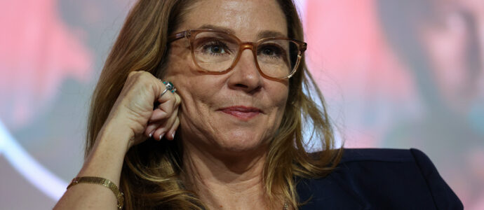 Megan Follows - Reign - Long May She Reign 2