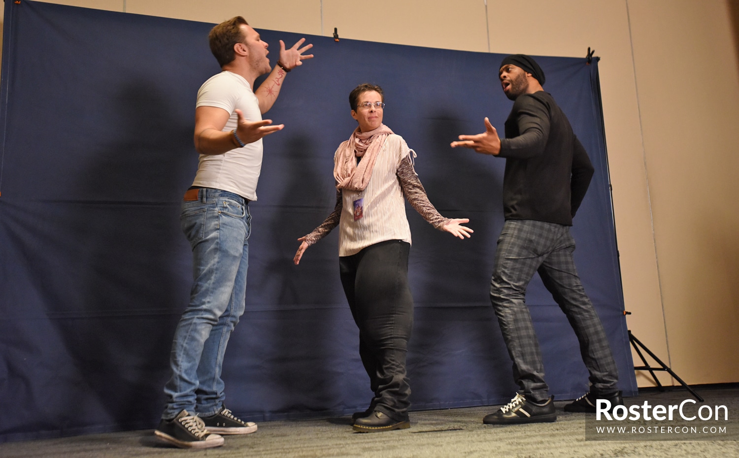 Patrick John Flueger & LaRoyce Hawkins - Don't Mess With Chicago 3 - Chicago P.D.