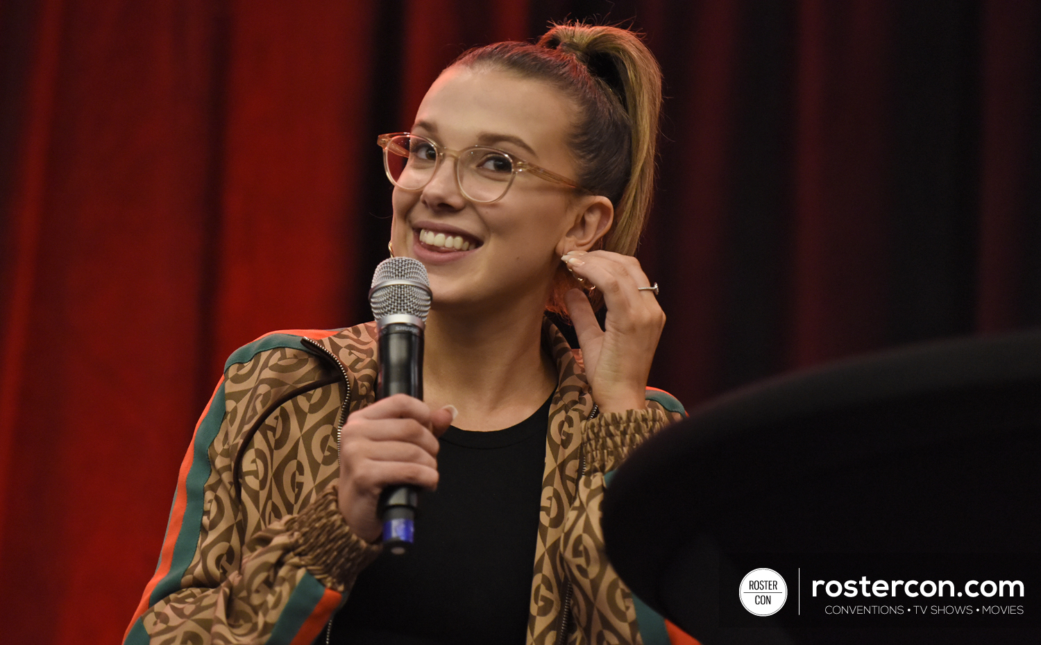 Millie Bobby Brown - Stranger Things - Stranger Fan Meet 3