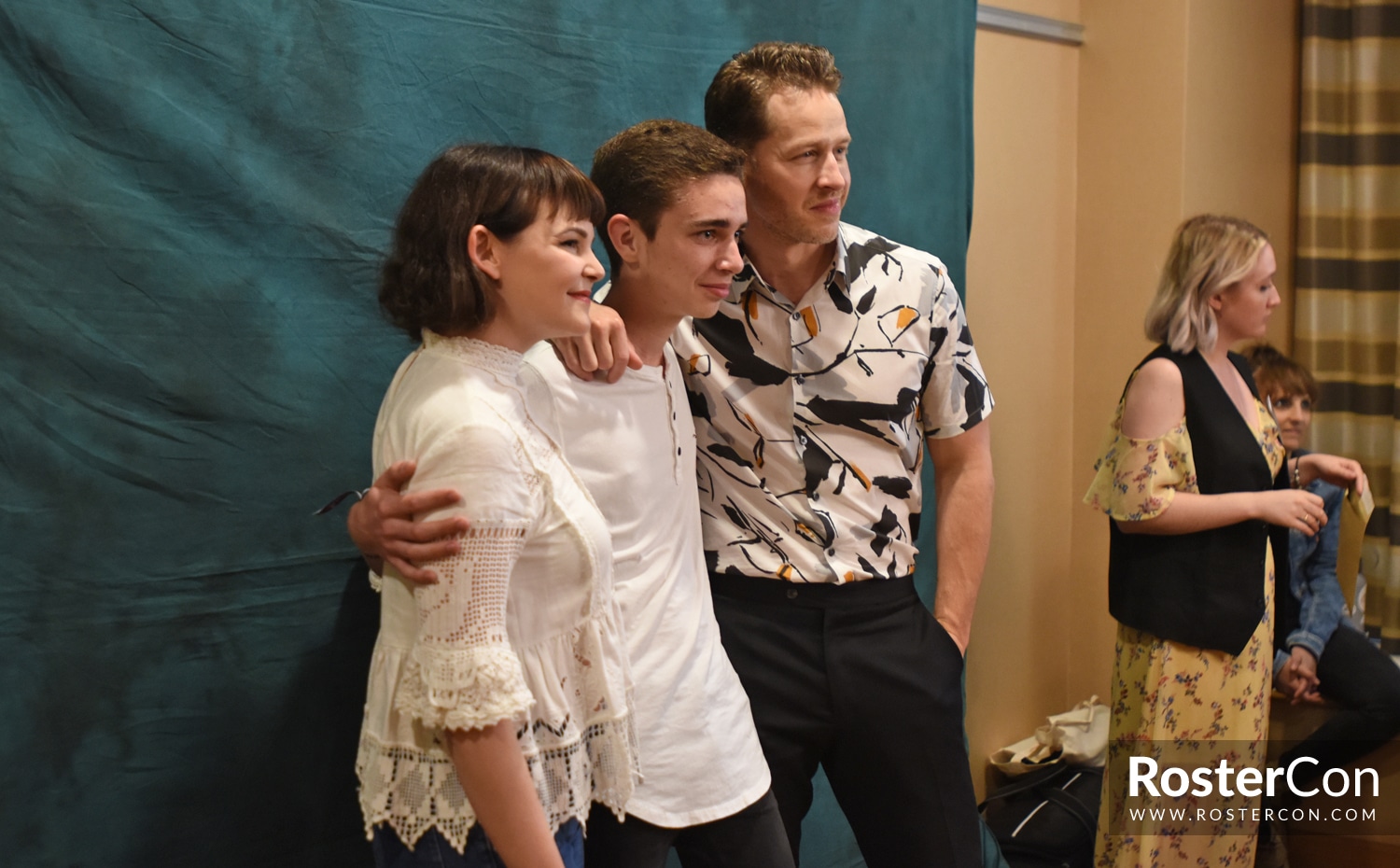Ginnifer Goodwin & Josh Dallas - The Happy Ending Convention 3 - Once Upon A Time