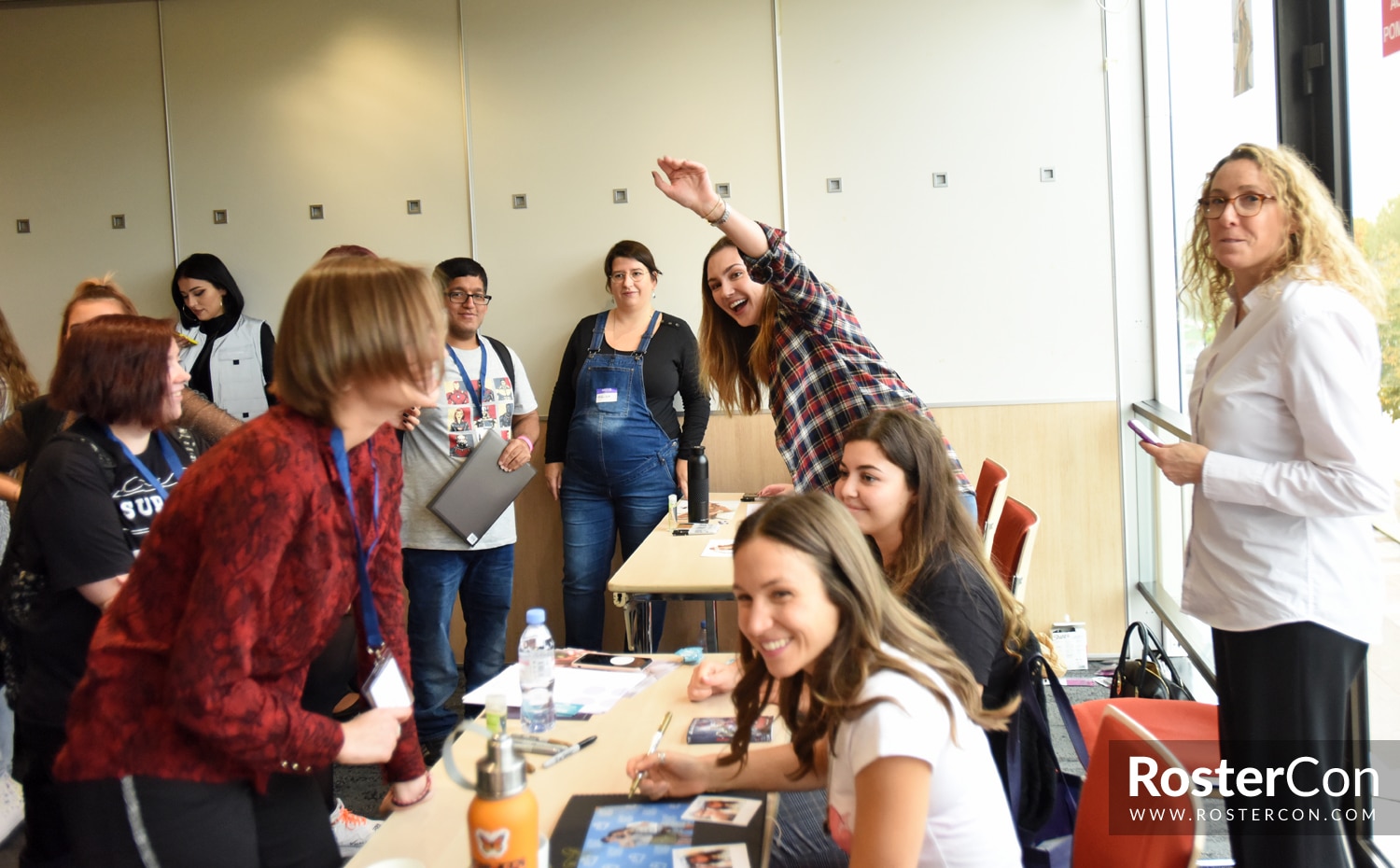 Kat Barrell - For The Love of Fandoms - Wynonna Earp