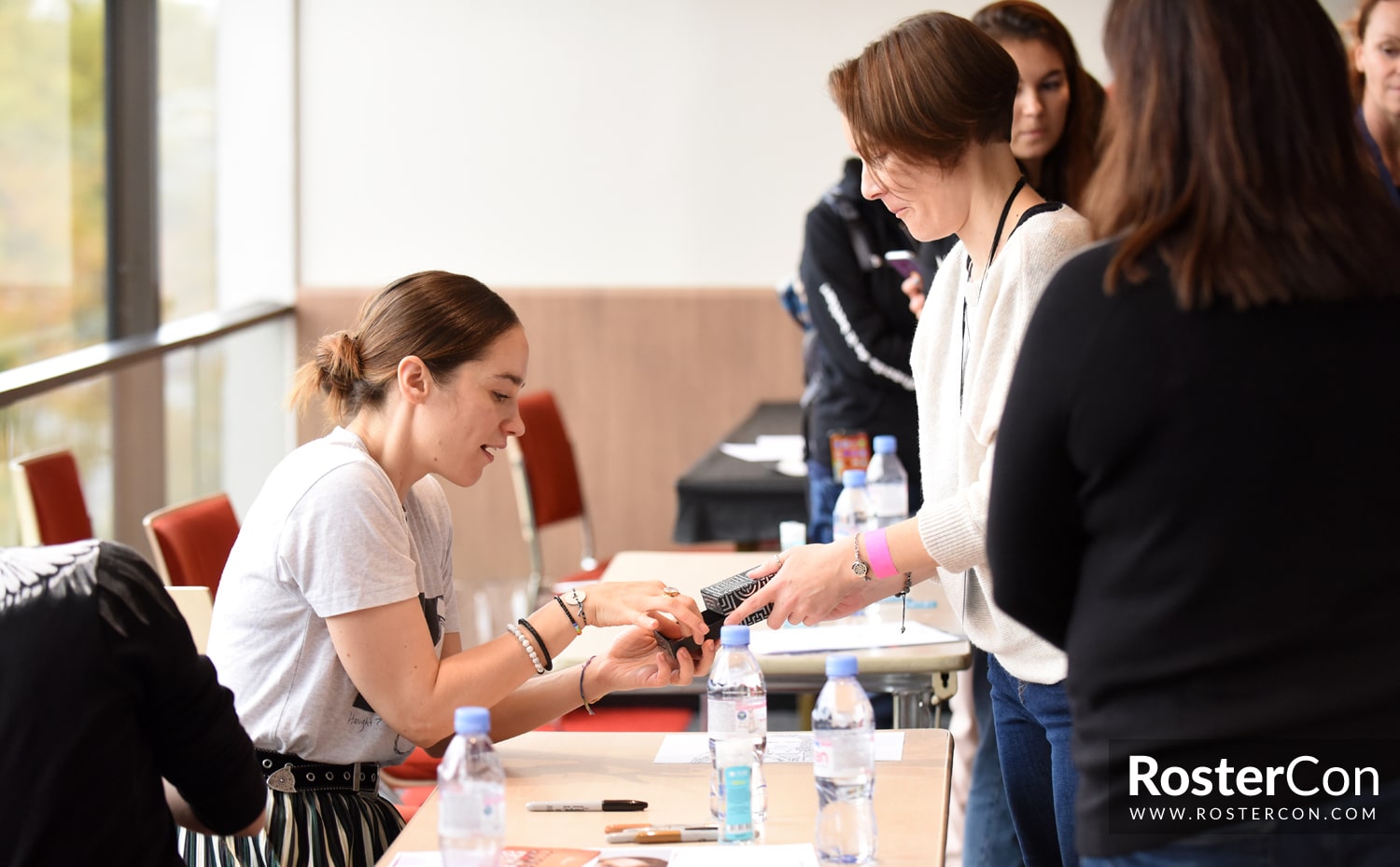 Melanie Scrofano - For the Love of Fandoms - Wynonna Earp