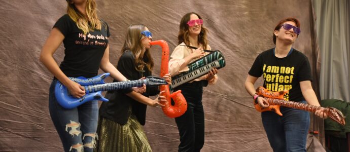 Melanie Scrofano, Dominique Provost-Chalkley & Kat Barrell – Wynonna Earp – For The Love of Fandoms