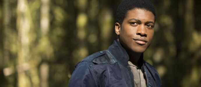 The 100 : Eli Goree participera à la convention Space Walkers 5