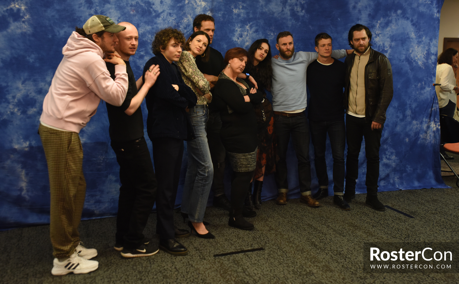 Group Photo - The Land Con 3 - Outlander