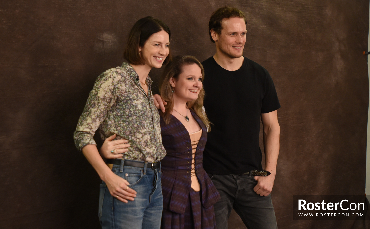 Caitriona Balfe & Sam Heughan - The Land Con 3 - Outlander