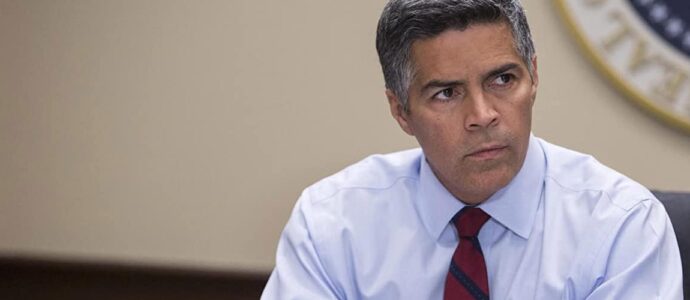 Esai Morales replaces Nicholas Hoult in Mission Impossible 7