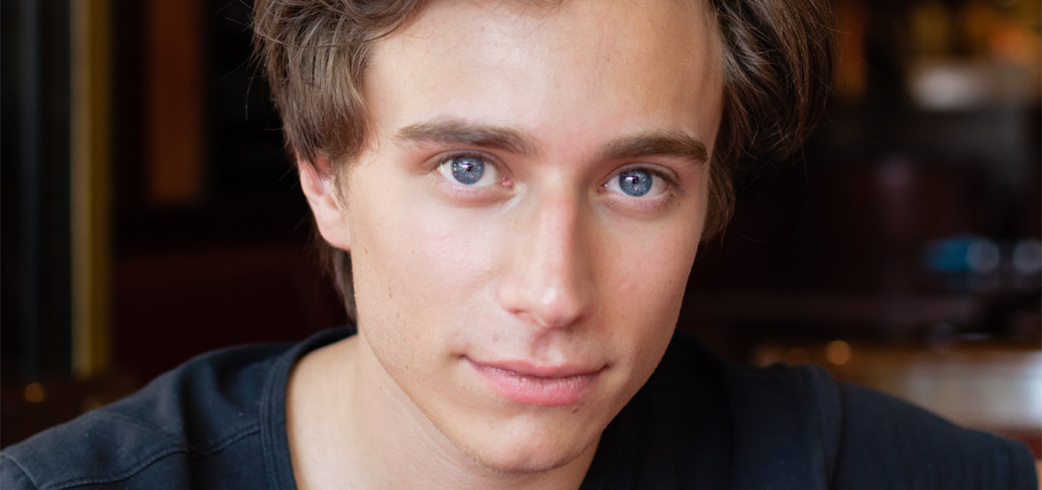 Skam France : Axel Auriant annoncé à la convention Everything Is Love At Home