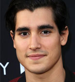 Henry Zaga