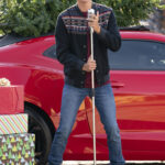 Photo High School Musical: The Musical: The Holiday Special - Matt Cornett