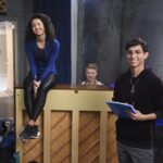 Photo High School Musical: The Musical: The Series &ndash; Episode 107: Thanksgiving - Sofia Wylie (Gina), Frankie A. Rodriguez (Carlos) & Joe Serafini (Seb)