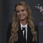 Photo High School Musical: The Musical: The Series - Episode 109: Opening Night - Kate Reinders (Miss Jenn)