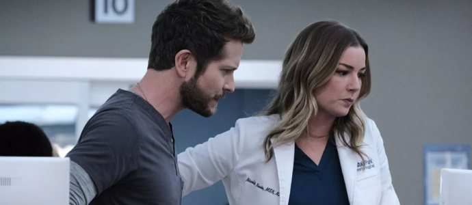 FOX renews 9-1-1, its spinoff 9-1-1: Lone Star and The Resident FOX renews 9-1-1, its spinoff 9-1-1: Lone Star and The Resident