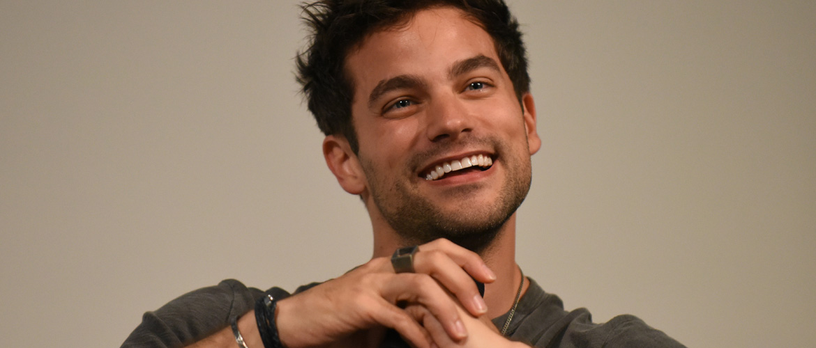 Pretty Little Liars: Brant Daugherty, first guest of the virtual event Let's Hang with -A²