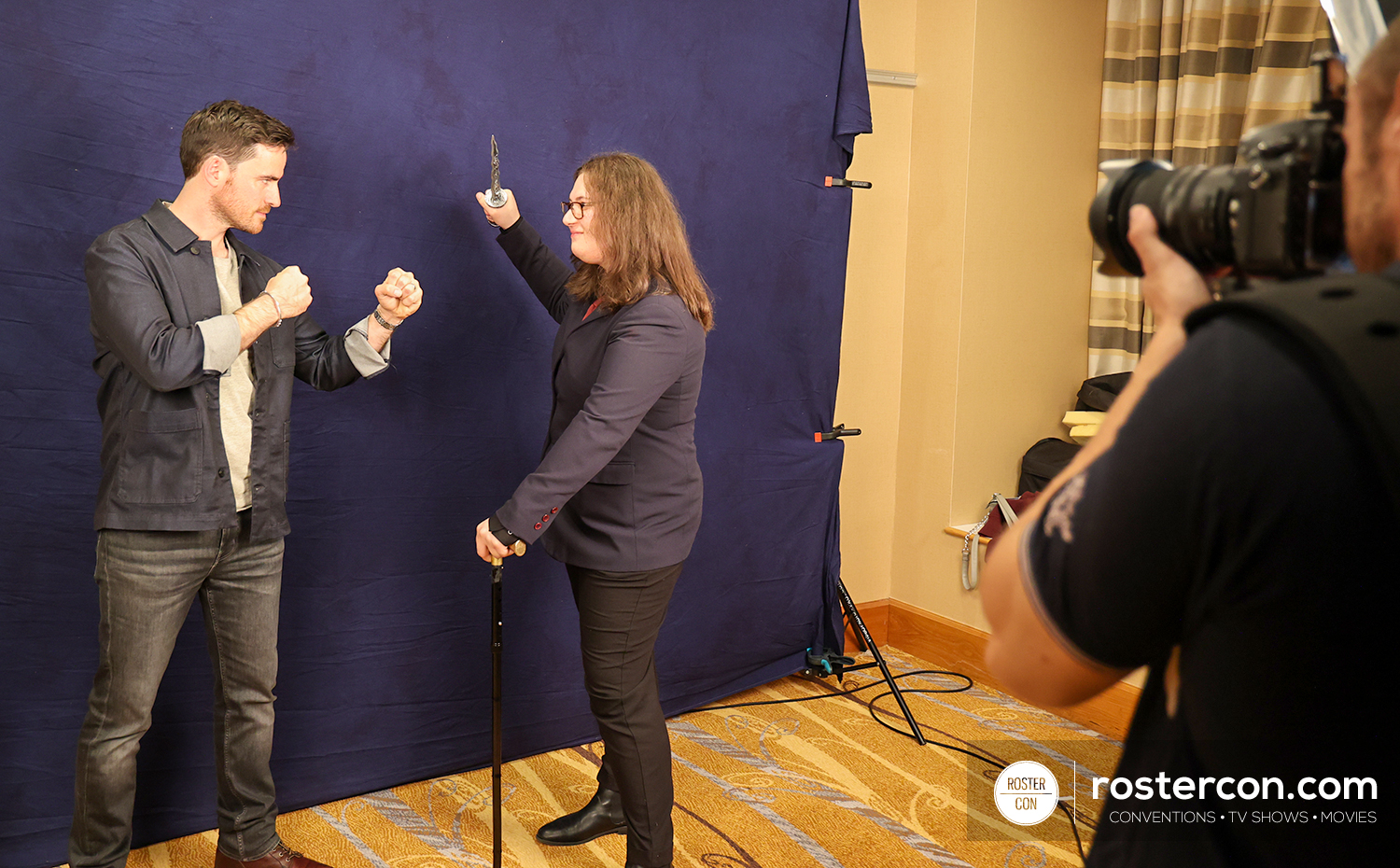 Photoshoot Colin O'Donoghue - Once Upon A Time - The Happy Ending Convention 4