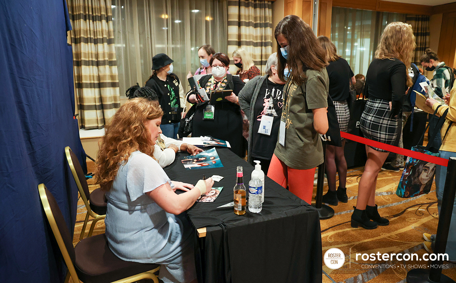 Rebecca Mader - Once Upon A Time - The Happy Ending Convention 4