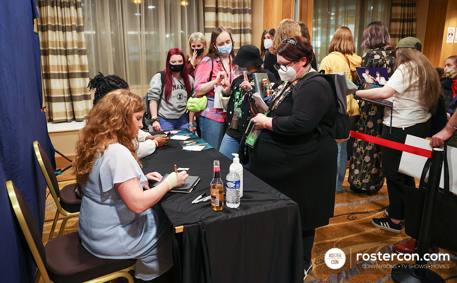 Rebecca Mader - Once Upon A Time - The Happy Ending Convention 4