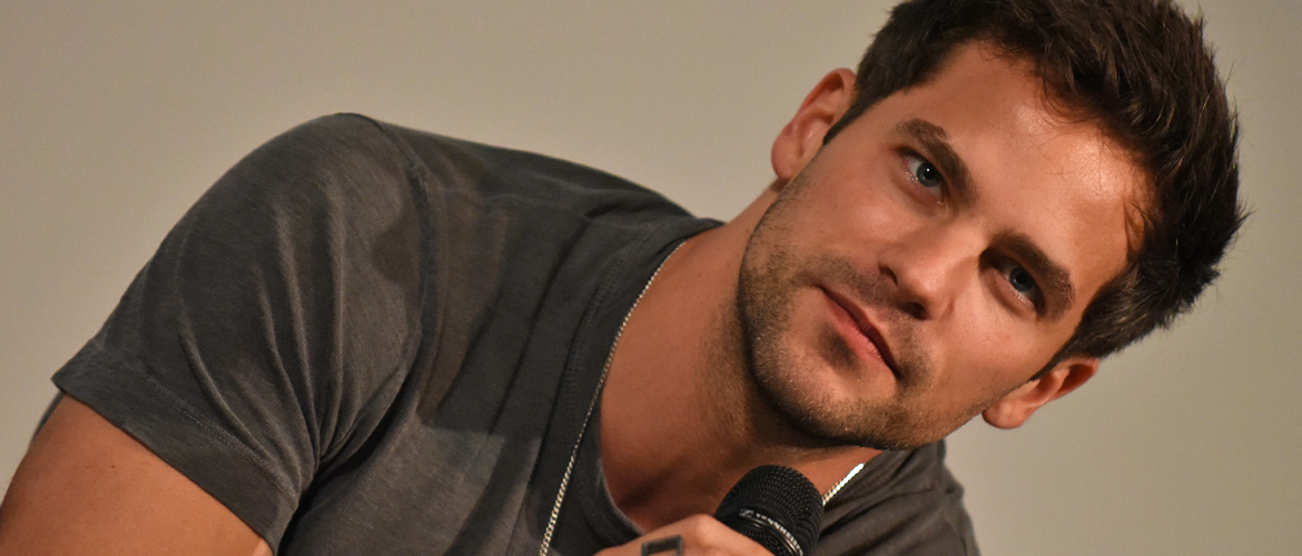 Pretty Little Liars: Brant Daugherty, first guest of the 'Let’s Hang with -A Paris edition' convention