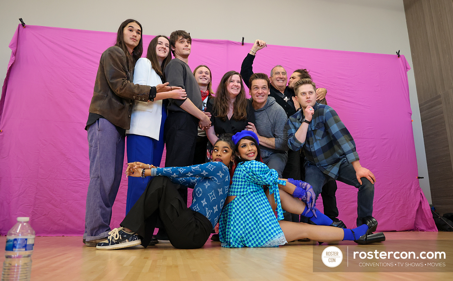Photoshoot - High School Musical, Descendants, Julie and the Phantoms - Back To The Musical World