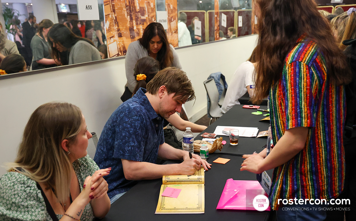 Autographes - Torrance Coombs - Long May She Reign 2 - Reign