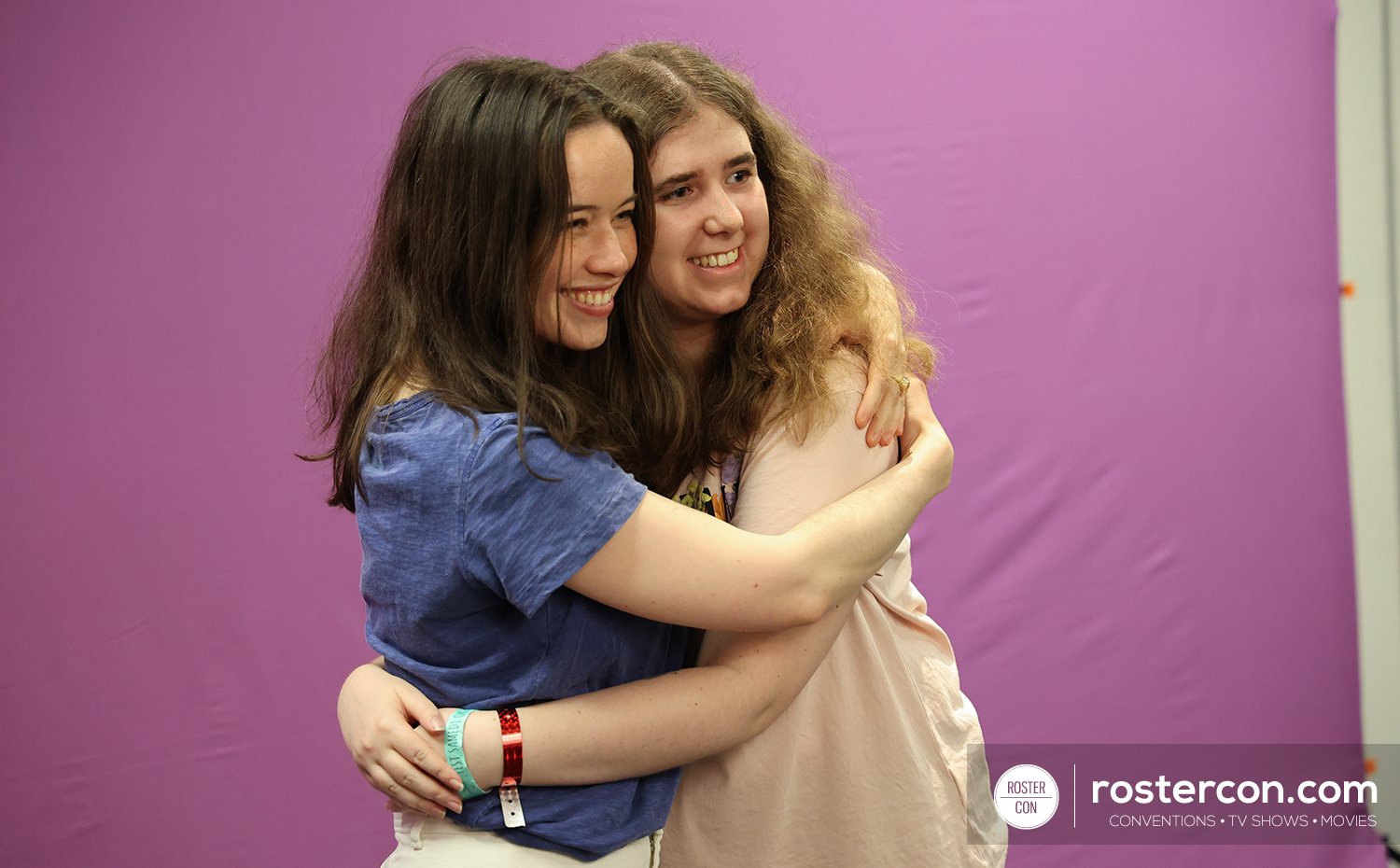 Photoshoot - Anna Popplewell - Reign - Long May She Reign 2