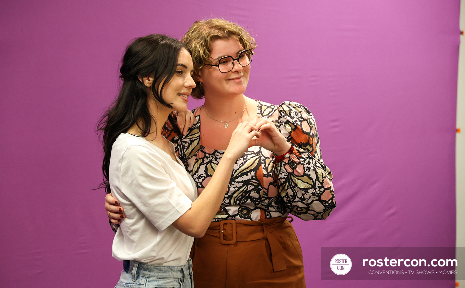 Photoshoot - Adelaide Kane - Reign - Long May She Reign 2