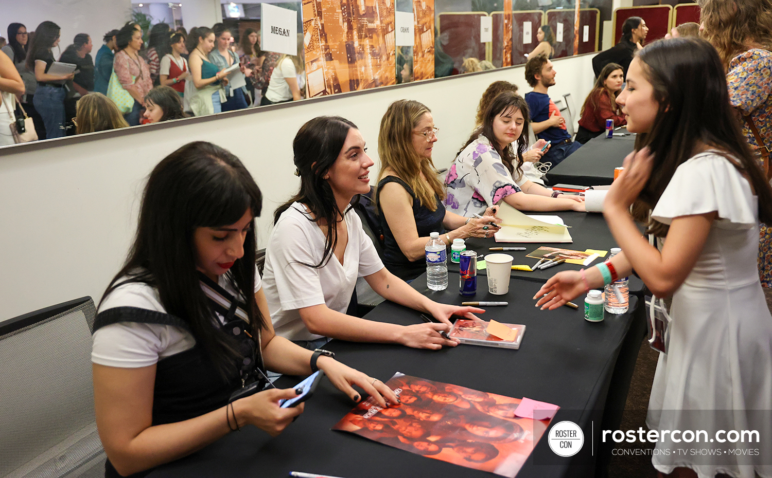 Autographs - Adelaide Kane, Megan Follows & Toby Regbo - Long May She Reign 2 - Reign