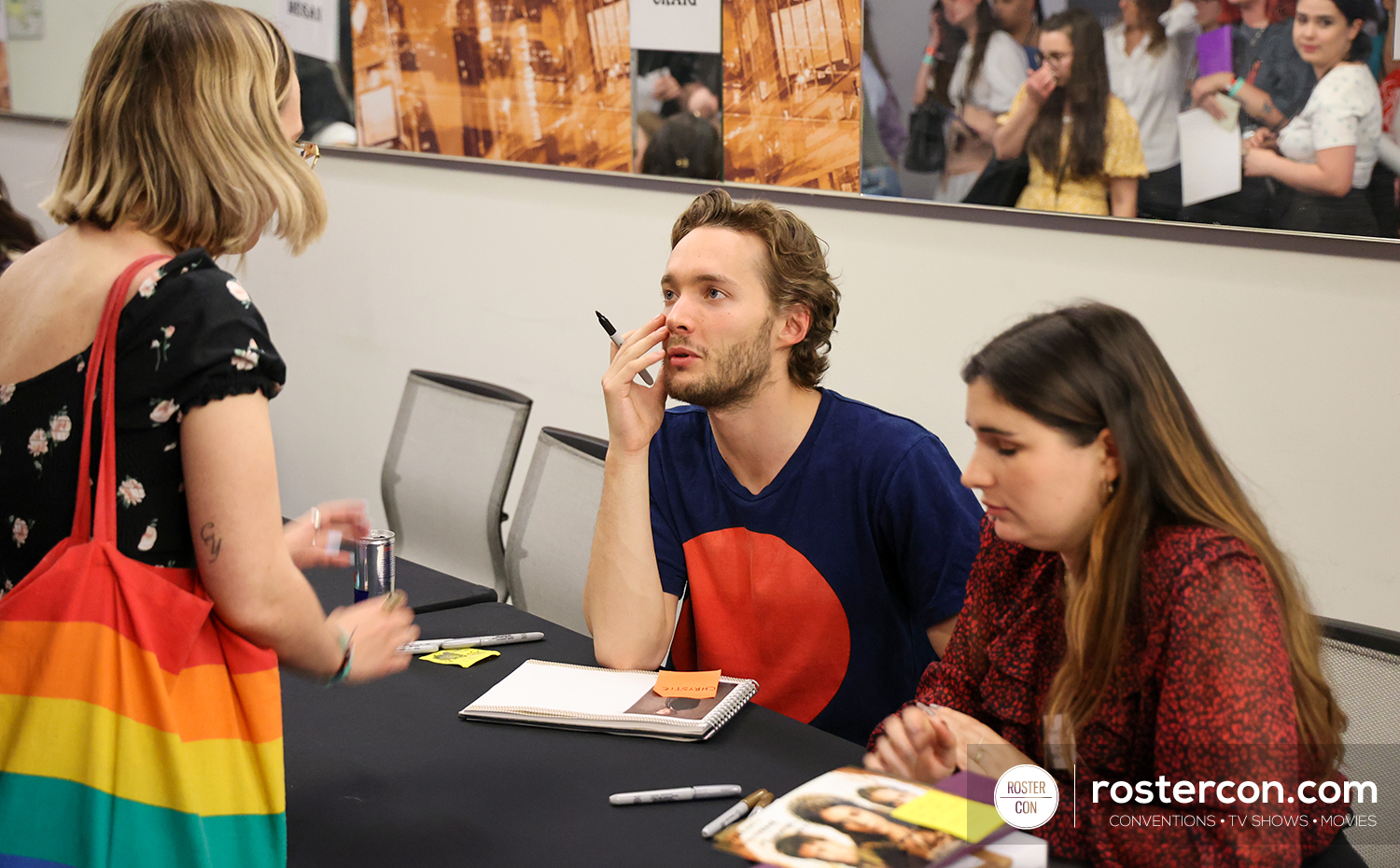 Autographes - Toby Regbo - Long May She Reign 2 - Reign