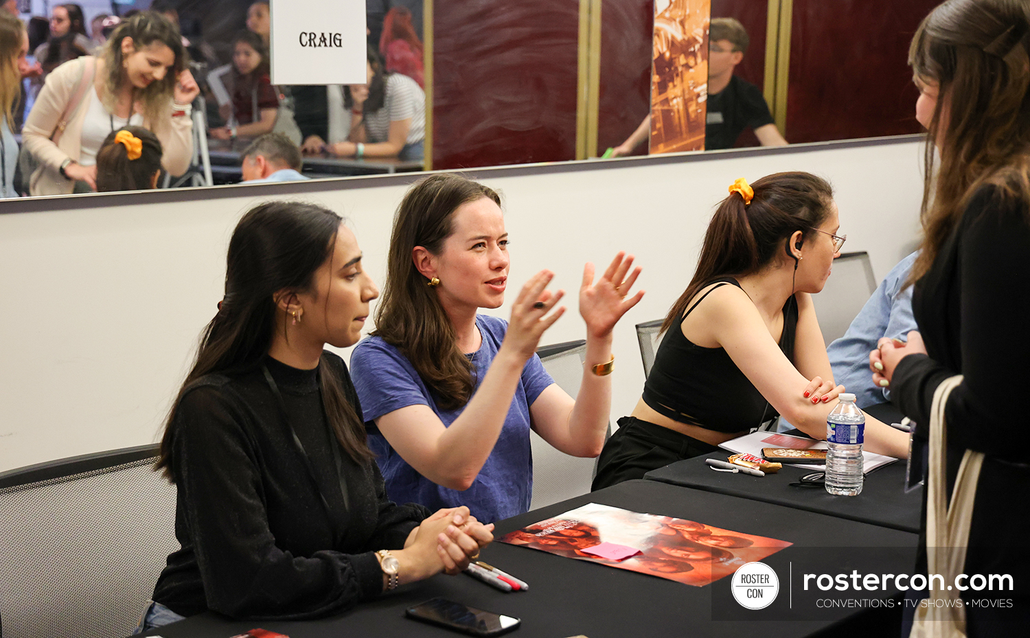 Autographes - Anna Popplewell - Long May She Reign 2 - Reign